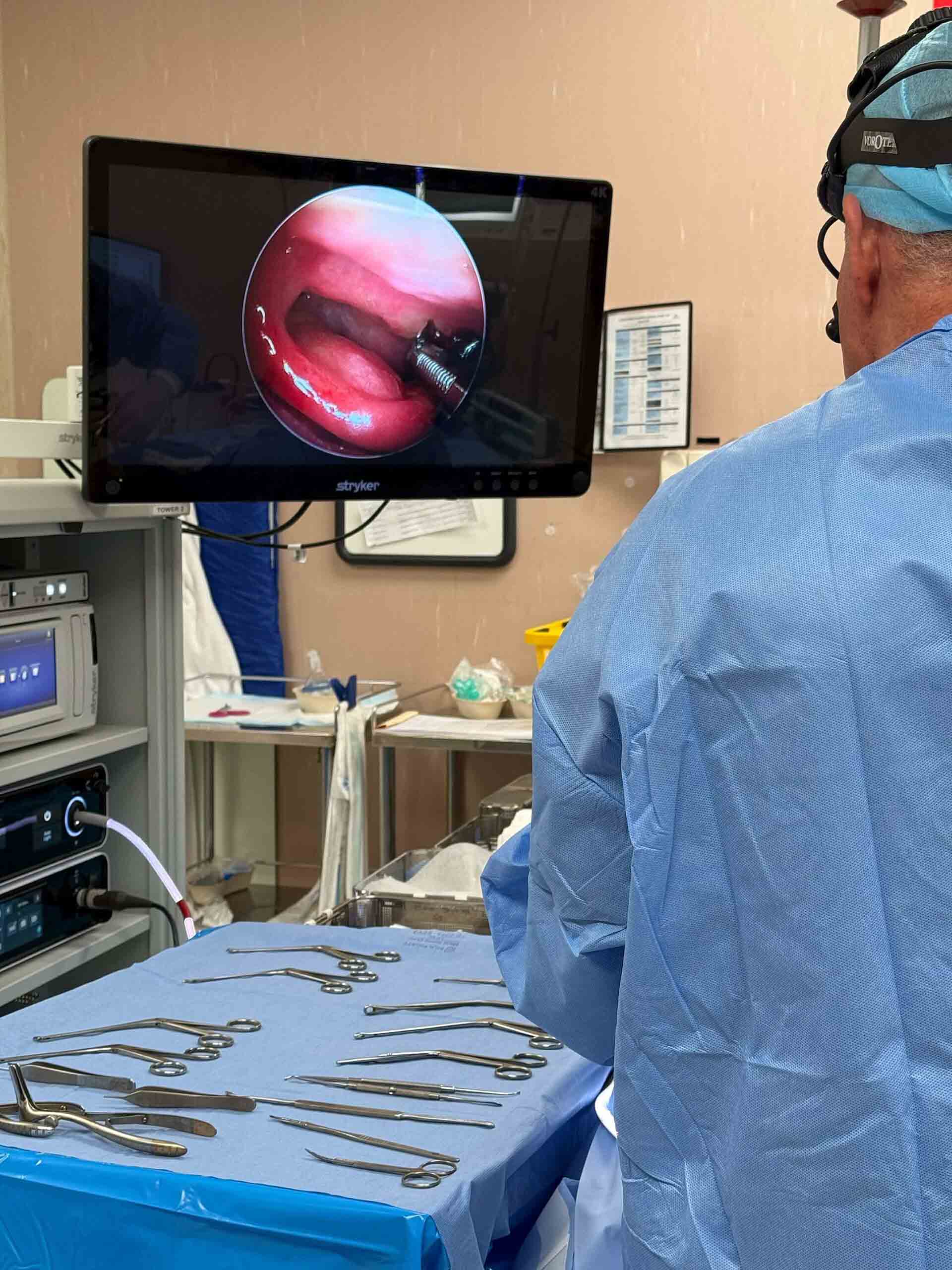 Dr Simon Braham Operation Image 4 - MENT